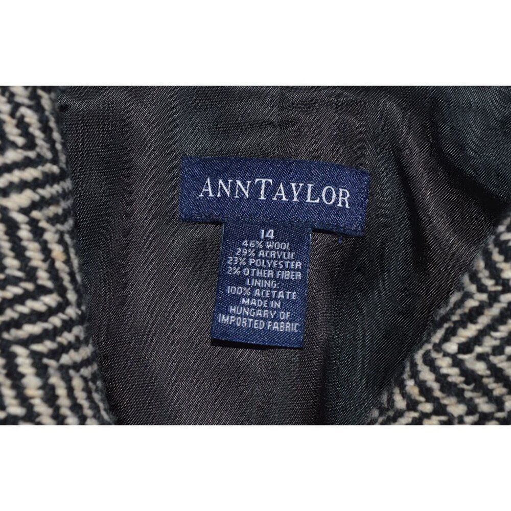 Vintage Ann Taylor Black White Herringbone Tweed Wool Blend Coat Women's Size 14 - Picture 4 of 7
